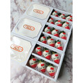 6pcs Hello Kitty Chocolate Strawberries Gift Box